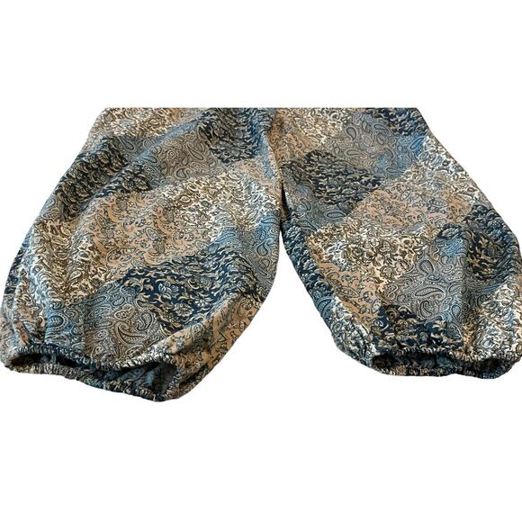 TIME & TRU LONG SLEEVE PEASANT BLOUSE, WOMENS, XL(16-18), BLUE TAN WHITE PAISLEY - Picture 6 of 10